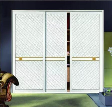 移门衣柜门与平开门衣柜门哪个好？