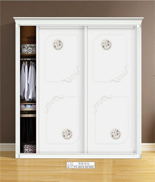 贵州衣柜门的木料选择